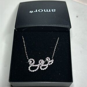 Mama ducky, and her baby duckies 2 necklace